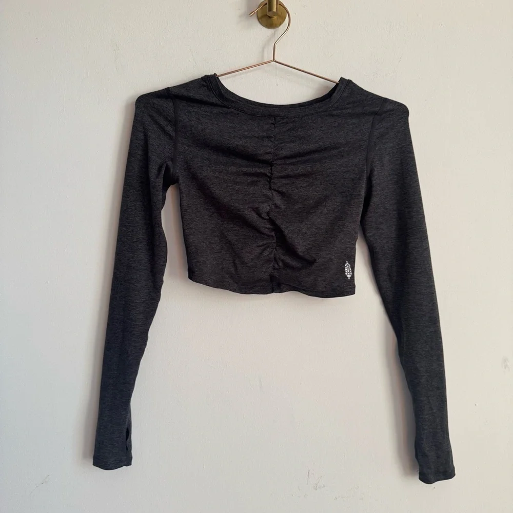 FP Movement Swerve Long Sleeve Layer in Carbon XS